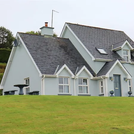 Holiday home Mount Alohert House