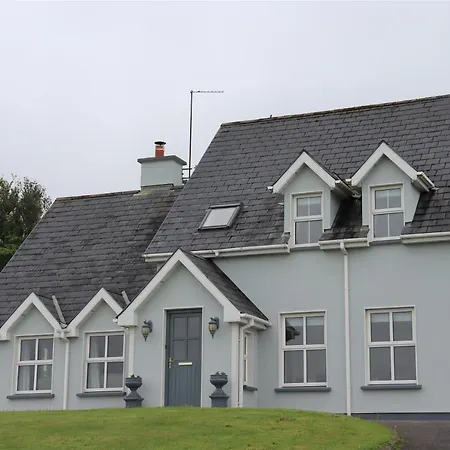 Holiday home Mount Alohert House Killarney