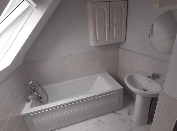 Holiday home Mount Alohert House